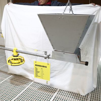 플라스틱 가금류 농장 장비 가금류 공급 라인 1년 보증